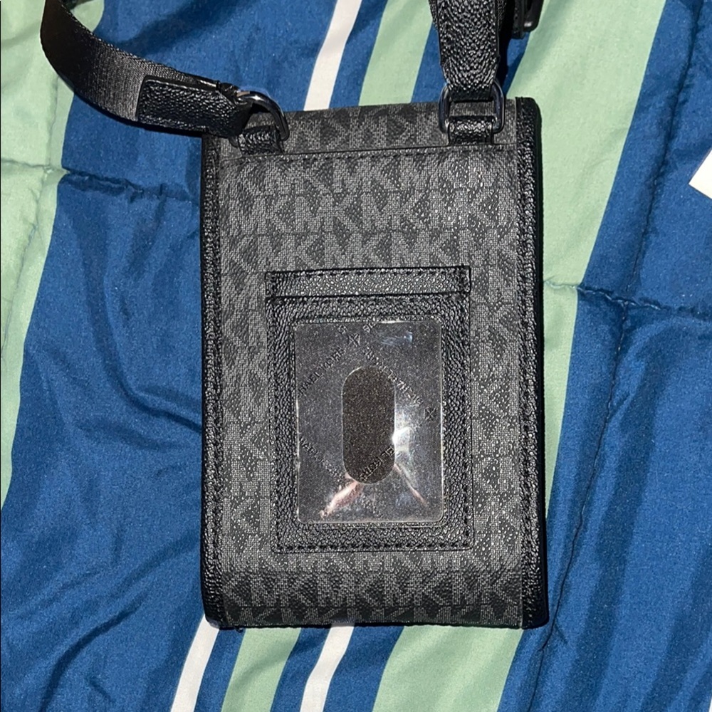 Michael Kors Black Belt Bag Set - Picture 7 of 10
